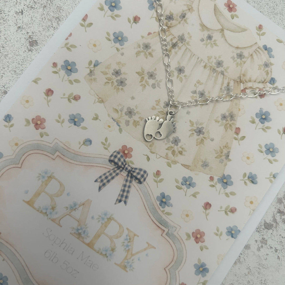 Personalised Newborn Baby Girl Gift - Adorable Keepsakes