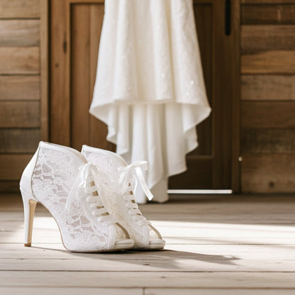 Chantilly Lace Bridal Boots – Elegance Meets Comfort for Your Special Day!
